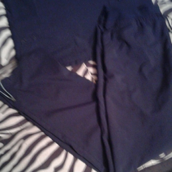 Urbane scrubs worn once - Picture 5 of 6